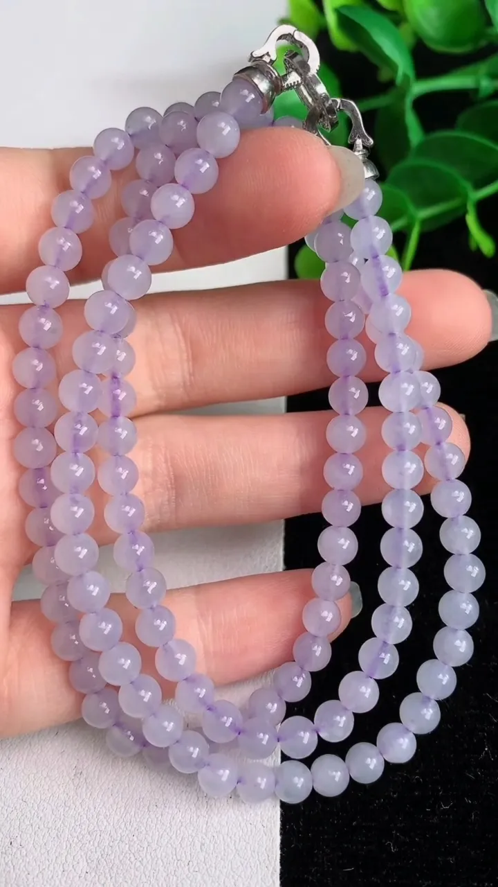 天然A货翡翠圆珠项链，尺寸4.8-119颗，重量:26.47g
6月4日