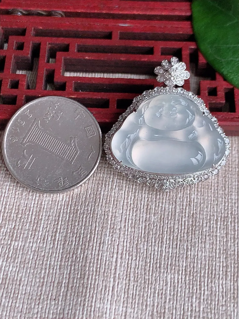 天然A货翡翠18K金伴白月光佛公吊坠尺寸32.6×30.7×12.5裸石18.7×27m量10.63g 0603U