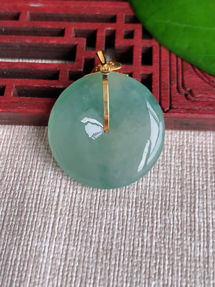 天然A货翡翠18K飘花平安扣吊坠尺寸24.2×4.5m量6.19g 0606