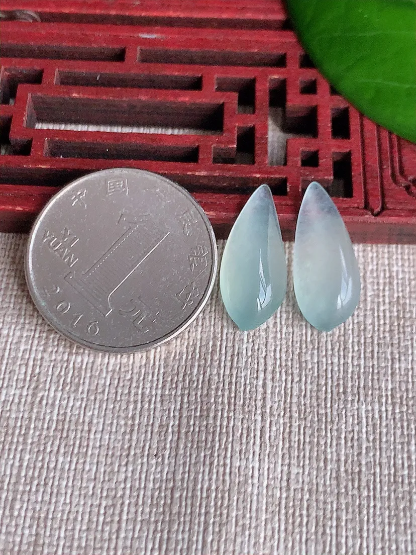天然A货翡翠晴水随件一手尺寸19.4×8.2×8.5m量2.20g 0606