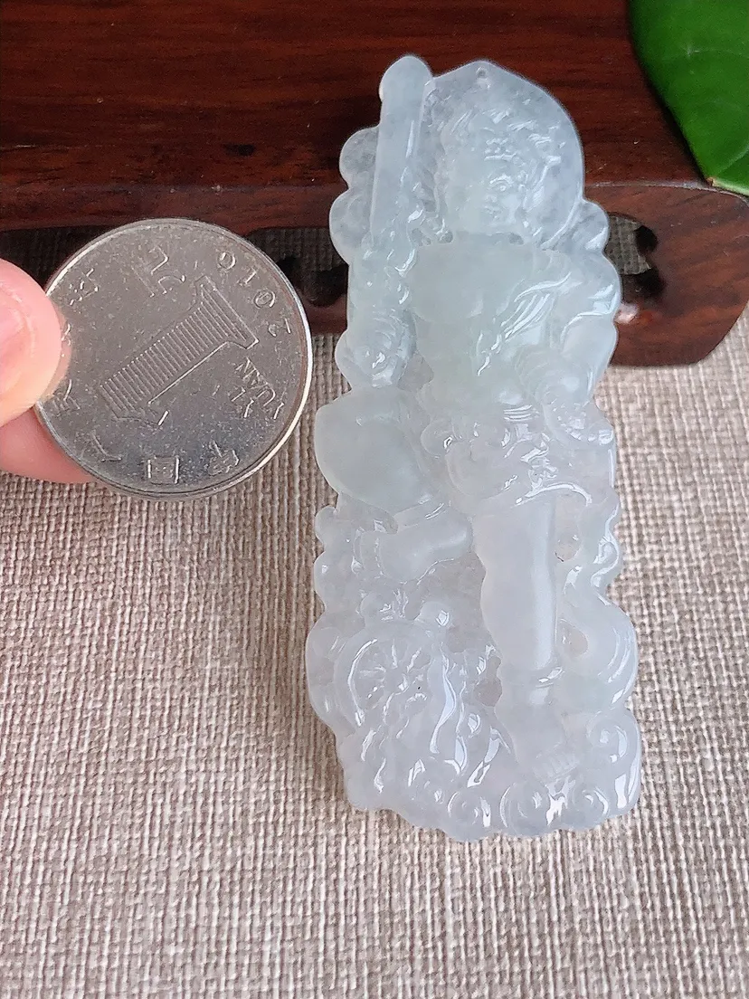 天然A货翡翠白月光不动明王吊坠尺寸70.6×27.8×4.8m量19.30g 0606
