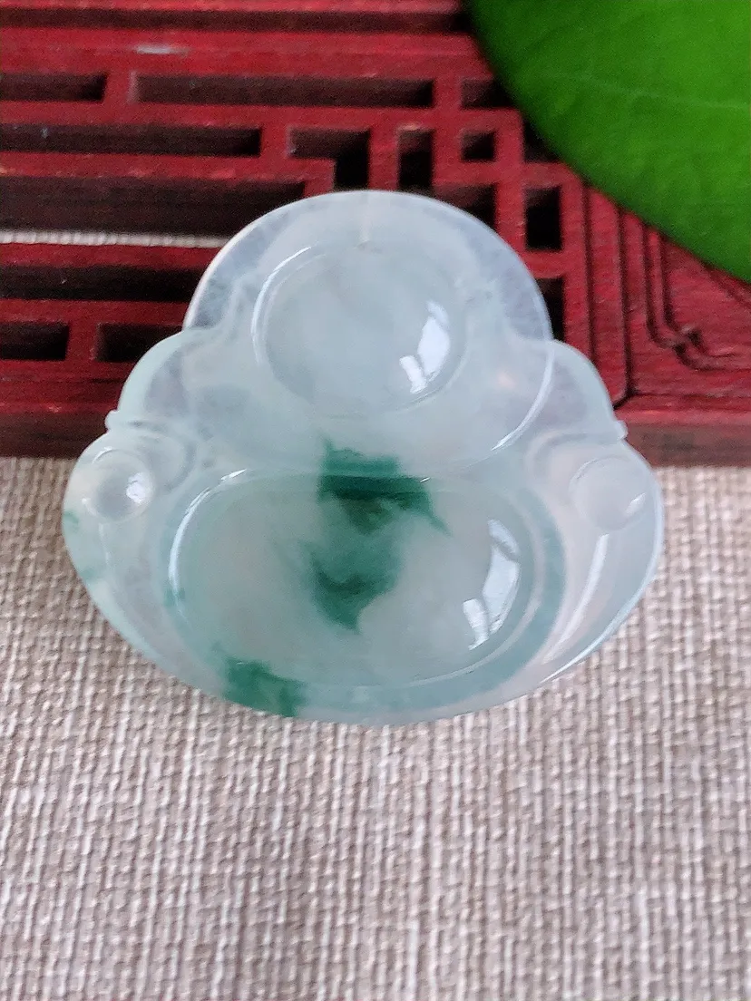 天然A货翡翠飘花佛公吊坠尺寸32.3×35.5×6.2m量11.28g 0608