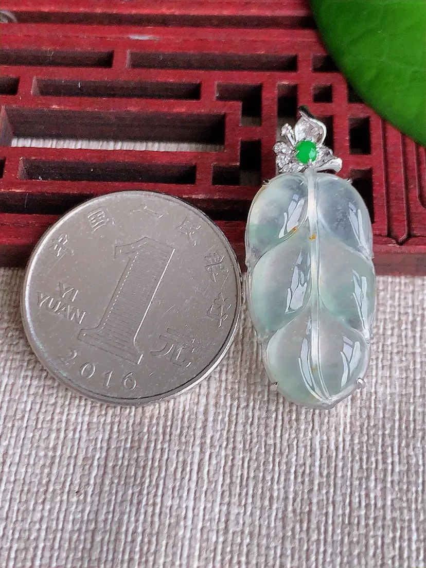 天然A货翡翠18K叶子金枝玉叶吊坠尺寸34.3×26.4×14.2×6.6m量3.90g 0608