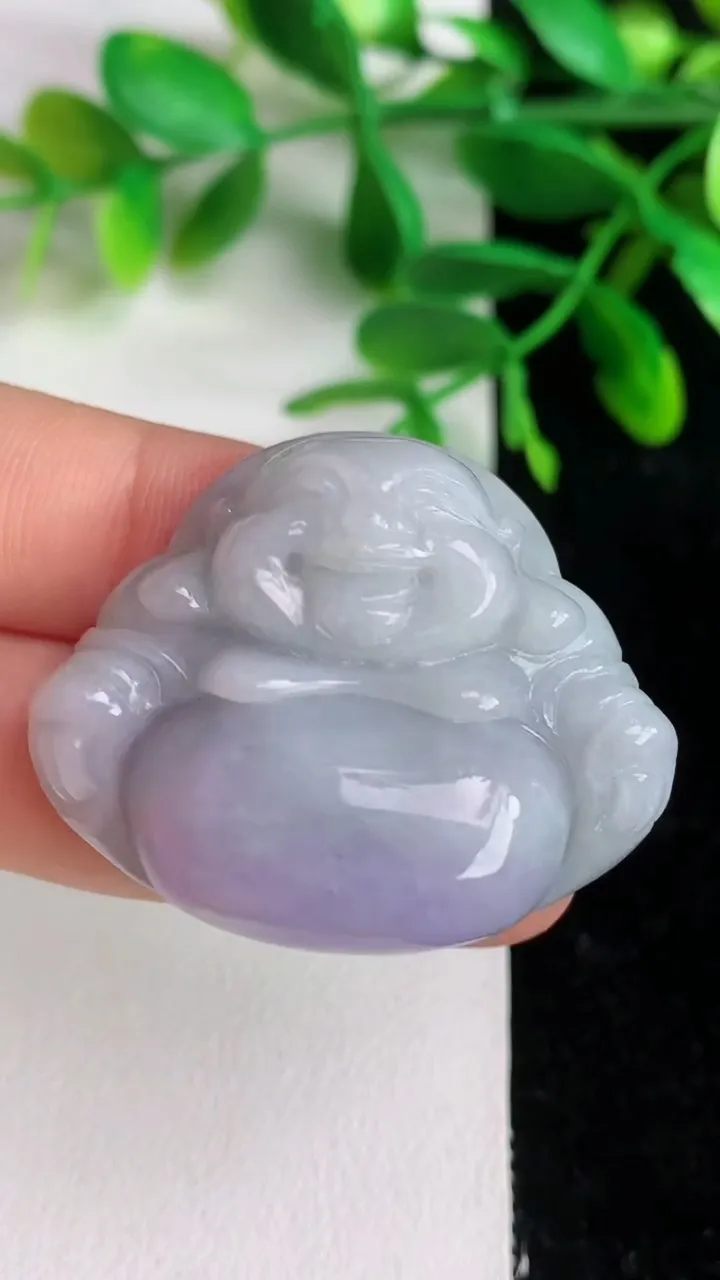 天然A货翡翠紫罗兰佛公吊坠 ，尺寸31.8-38.5-12.8，重量:25.16g
6月8日