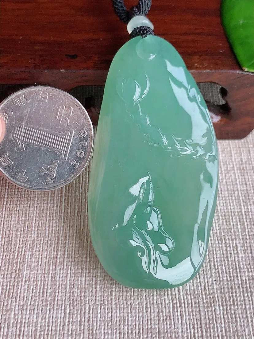天然A货翡翠晴底无相观音吊坠 尺寸60.4×29.8×6.8m量30.85g 0608