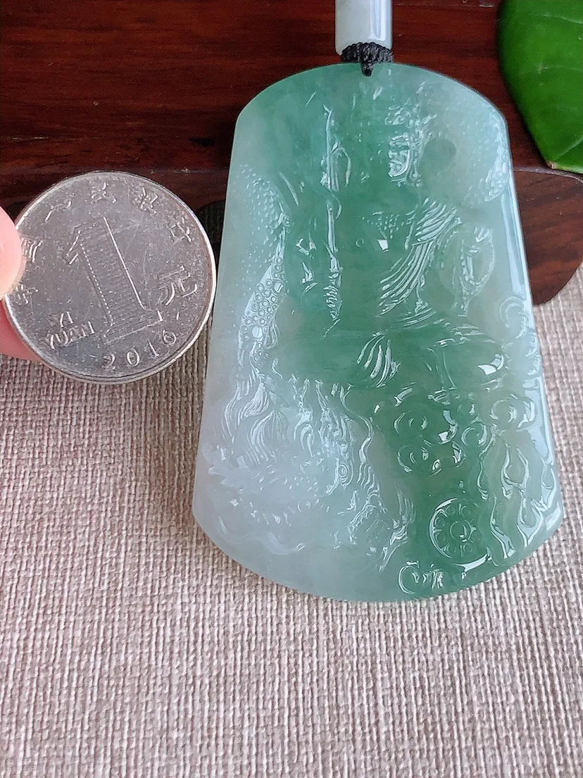 天然A货翡翠晴底不动明王吊坠尺寸64.7×42.3×6.2m量40.35g 0608