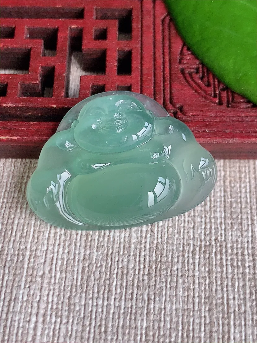 天然A货翡翠晴水一刀切佛件尺寸22×30.6×6m量7.15g 0610