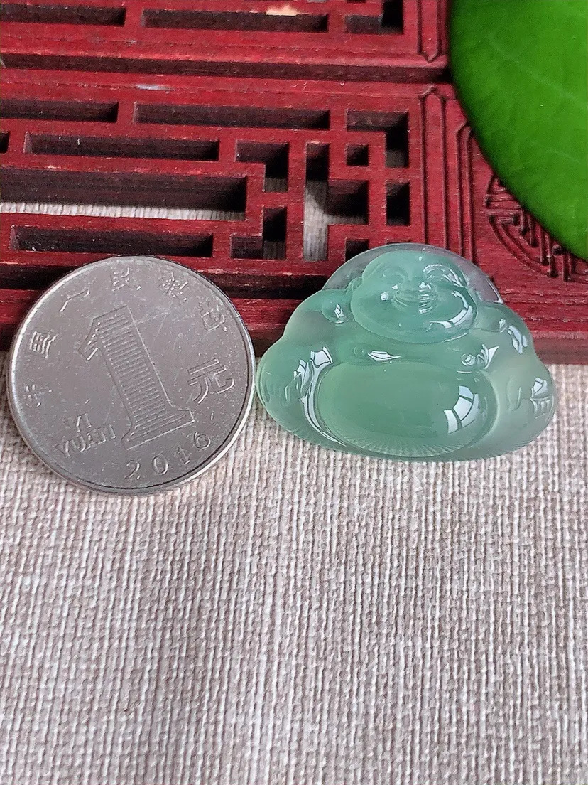 天然A货翡翠晴水一刀切佛件尺寸22×30.6×6m量7.15g 0610