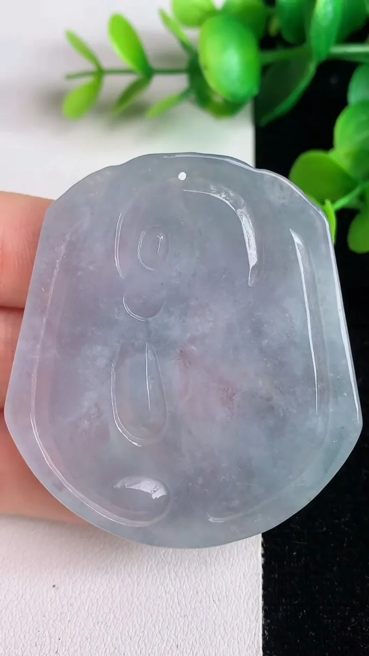 天然A货翡翠紫罗兰不动明王吊坠，尺寸55-49.6-5，重:23.94g
6月12日