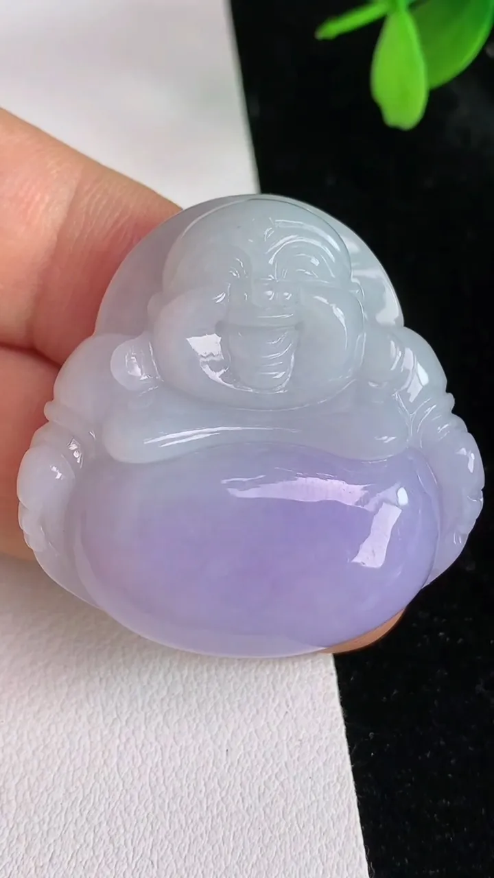 天然A货翡翠紫罗兰佛公吊坠，尺寸35.7-36.5-11.5，重量:25.14g
6月12日