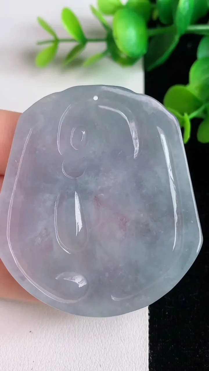 天然A货翡翠紫罗兰不动明王吊坠，尺寸55-49.6-5，重:23.94g
6月12日