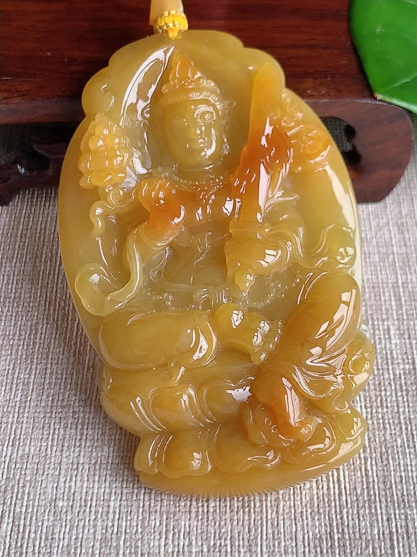 天然A货翡翠黄翡虚空藏菩萨吊坠尺寸76×46.5×11.6m量86.20g 0612