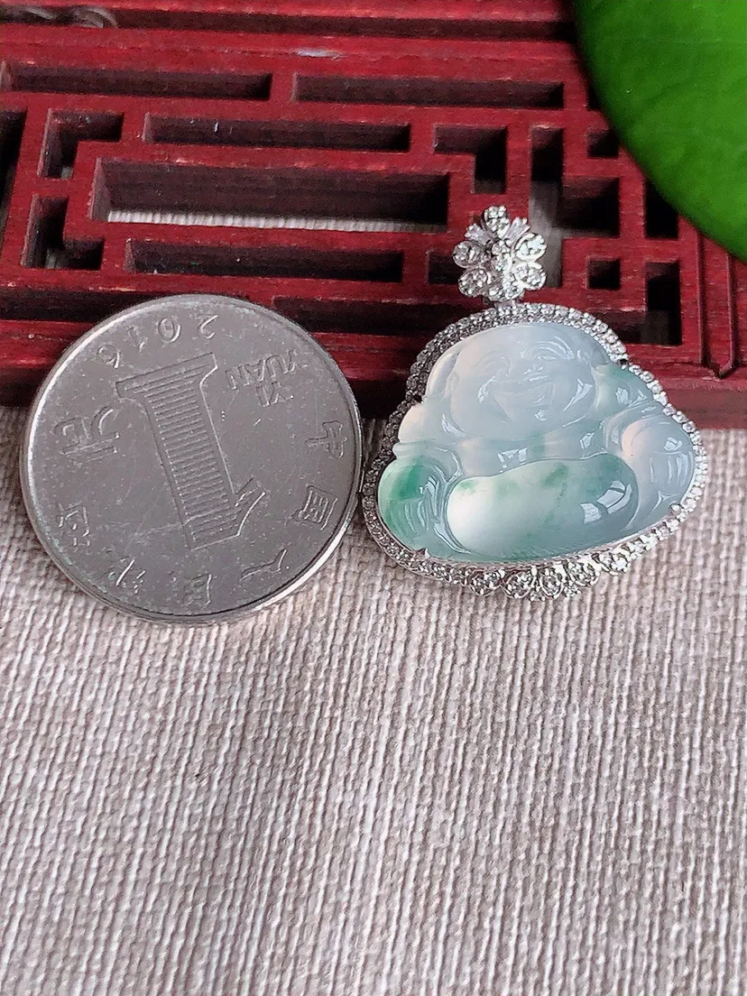 天然A货翡翠18K金伴飘花佛公吊坠尺寸28.3×24.6×9.6裸石16.2×21.8m量6.14g 0612