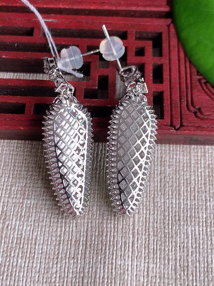 天然A货翡翠18K金伴钻镶嵌阳绿福瓜耳坠 尺寸25×8×6mm 重量7.20g 0612