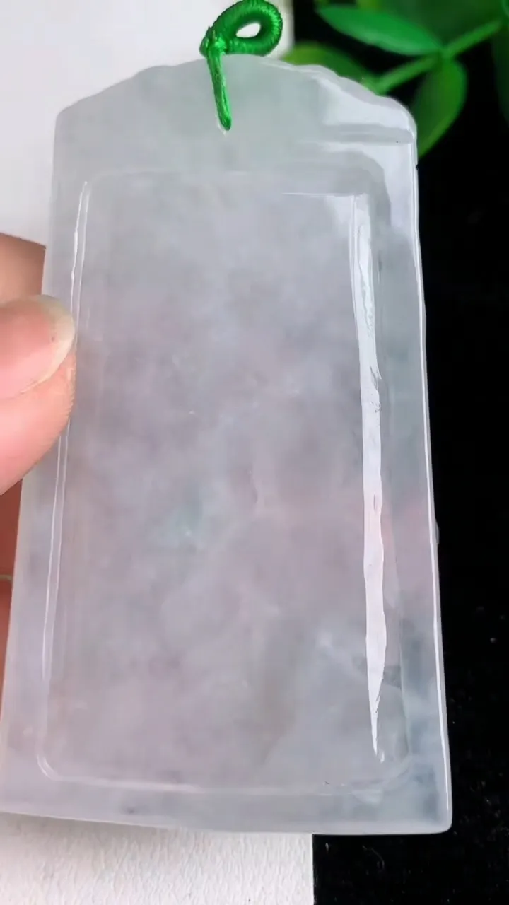 天然A货翡翠文殊菩萨吊坠，尺寸68.5-38-5，重量:29.48g
6月14日
