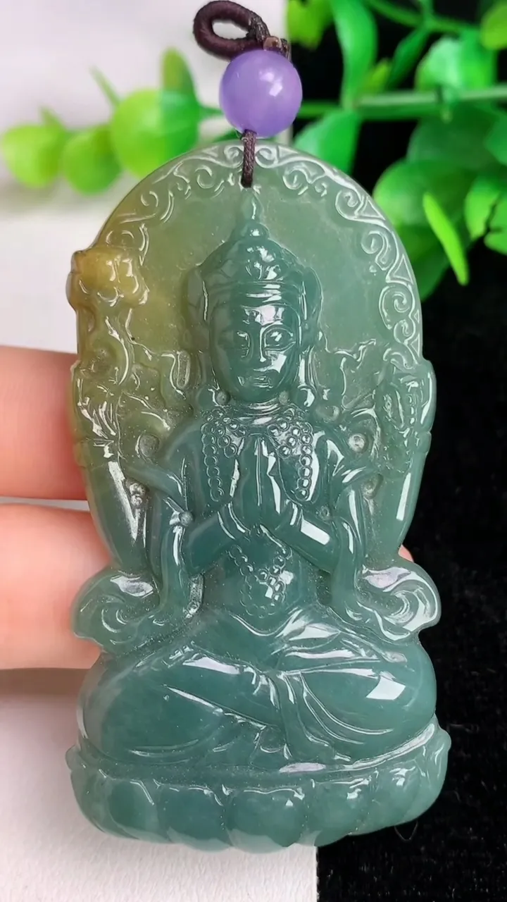 天然A货翡翠双彩蓝水度母观音菩萨吊坠，尺寸70-37-6.5，重:27.94g
6月16日