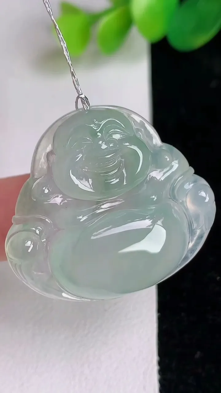 天然A货翡翠佛公吊坠，尺寸29.3-33.7-6，重量:9.27g
6月17日