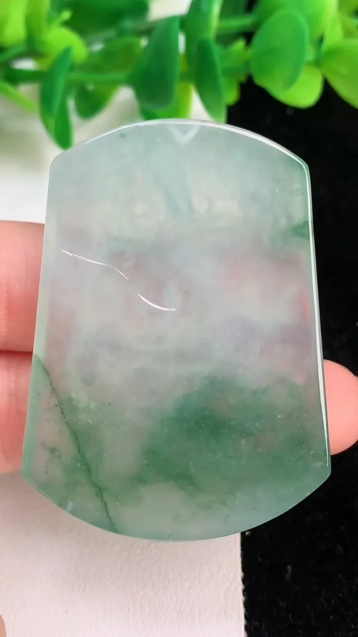 天然A货翡翠普贤菩萨吊坠，尺寸51.2-38-5.5，重量:24.45g
6月19日