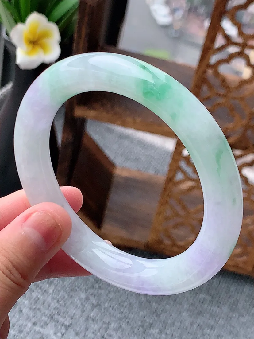 天然A货翡翠春彩紫罗兰飘绿圆条手镯58-59圈口 尺寸58.4×11mm 重量70.00g 0617