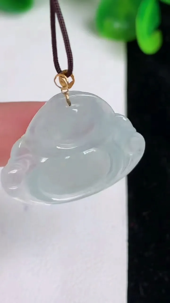 天然A货翡翠佛公吊坠，尺寸24-29-5.3，重量:5.47g
6月20日