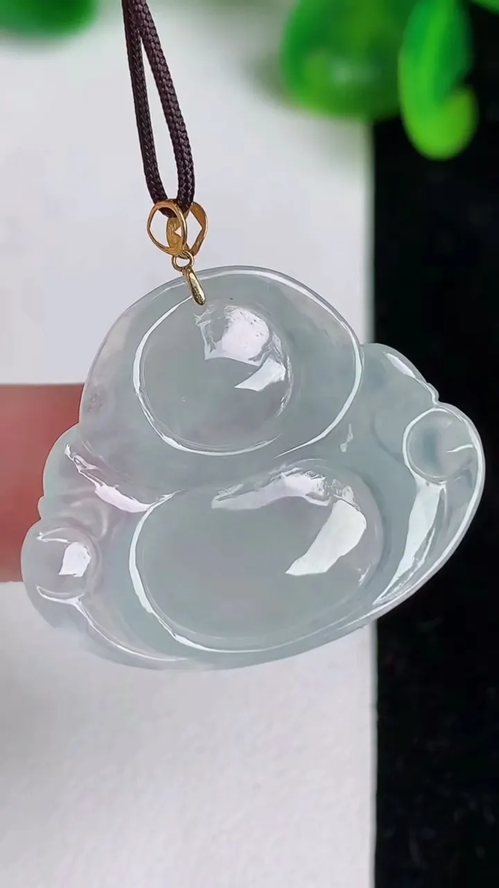天然A货翡翠佛公吊坠，尺寸24-29-5.3，重量:5.47g
6月20日
