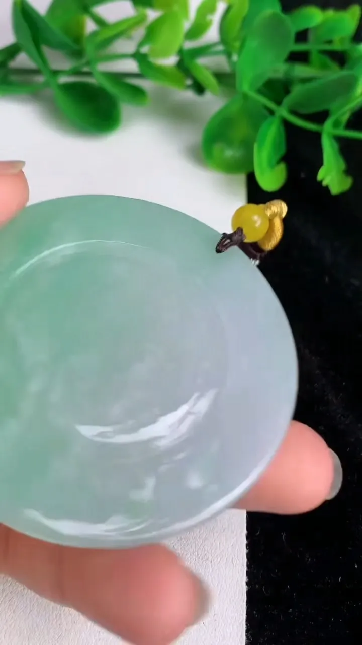 天然A货翡翠龙牌吊坠，尺寸 55.8-7，重: 39.76g
6月20日