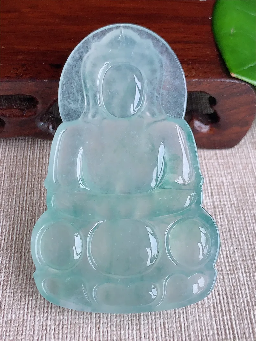 天然A货翡翠飘花大正装观音吊坠尺寸64.8×40.2×6.4m量29.73g 0619