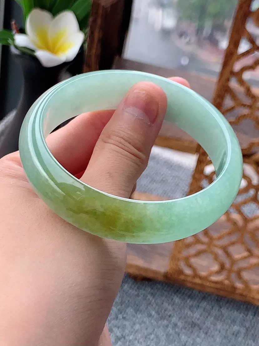 天然A货翡翠飘黄翡轮胎边宽边正装正圈手镯59-60大圈口尺寸59.5×16×7mm 重量66.11g 0620