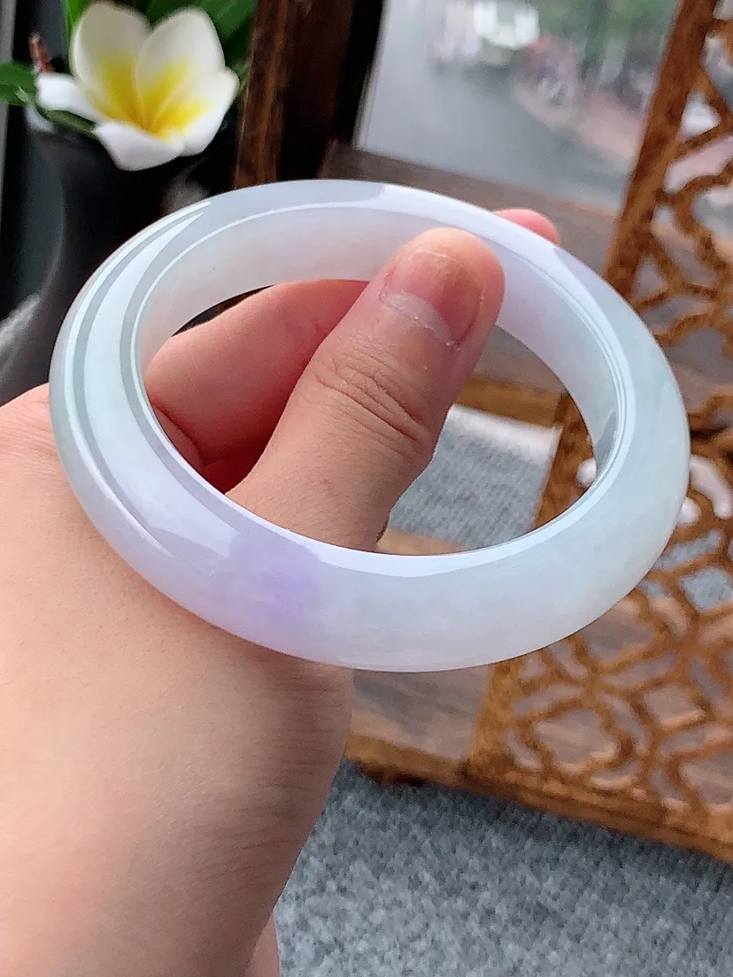 天然A货翡翠紫罗兰厚装正装正圈手镯57-58圈口 尺寸57×12.2×9.9mm 重量75.80g 0620
