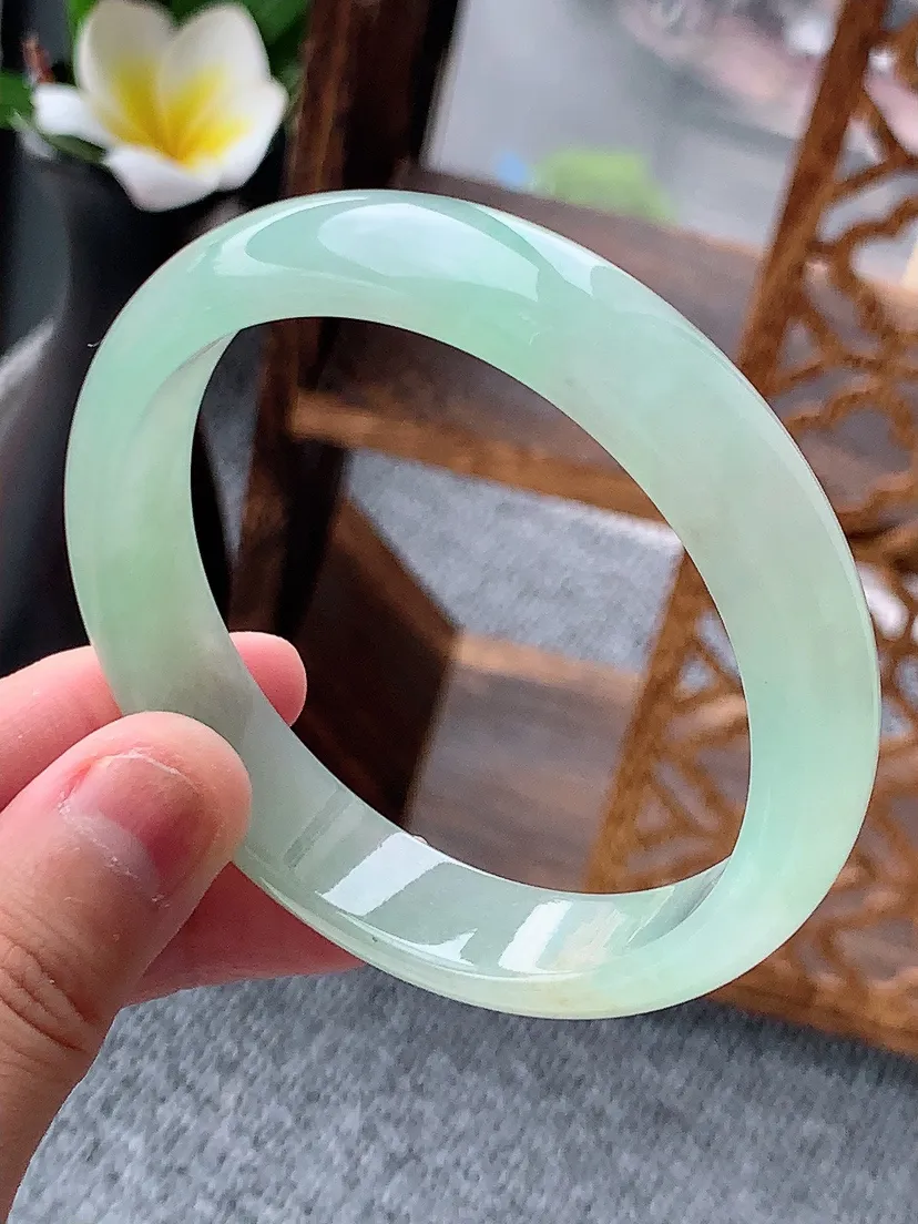 天然A货翡翠晴水正装正圈手镯57-58圈口尺寸57.8×12.5×6.7mm 重量50.40g 06