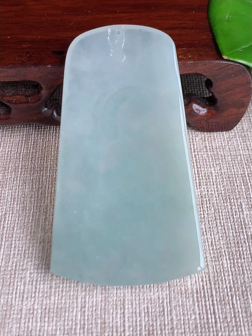 天然A货翡翠冰润晴底大日如来吊坠尺寸62.8×34.2×4.6m量24.46g 0621