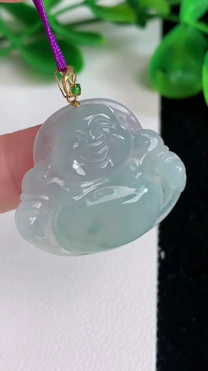 天然A货翡翠18K金飘花佛公吊坠，尺寸27.8-31-5.8，重量:7.46g
6月22日