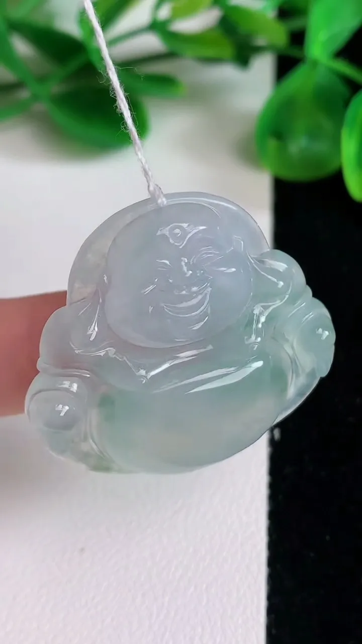 天然A货翡翠冰种飘花佛公吊坠，尺寸33.6-36-6.3，重量:12.23g
6月22日