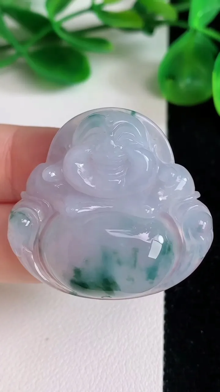 天然A货翡翠种飘花佛公吊坠，尺寸34-36-7.2，重量:13.22g
6月22日