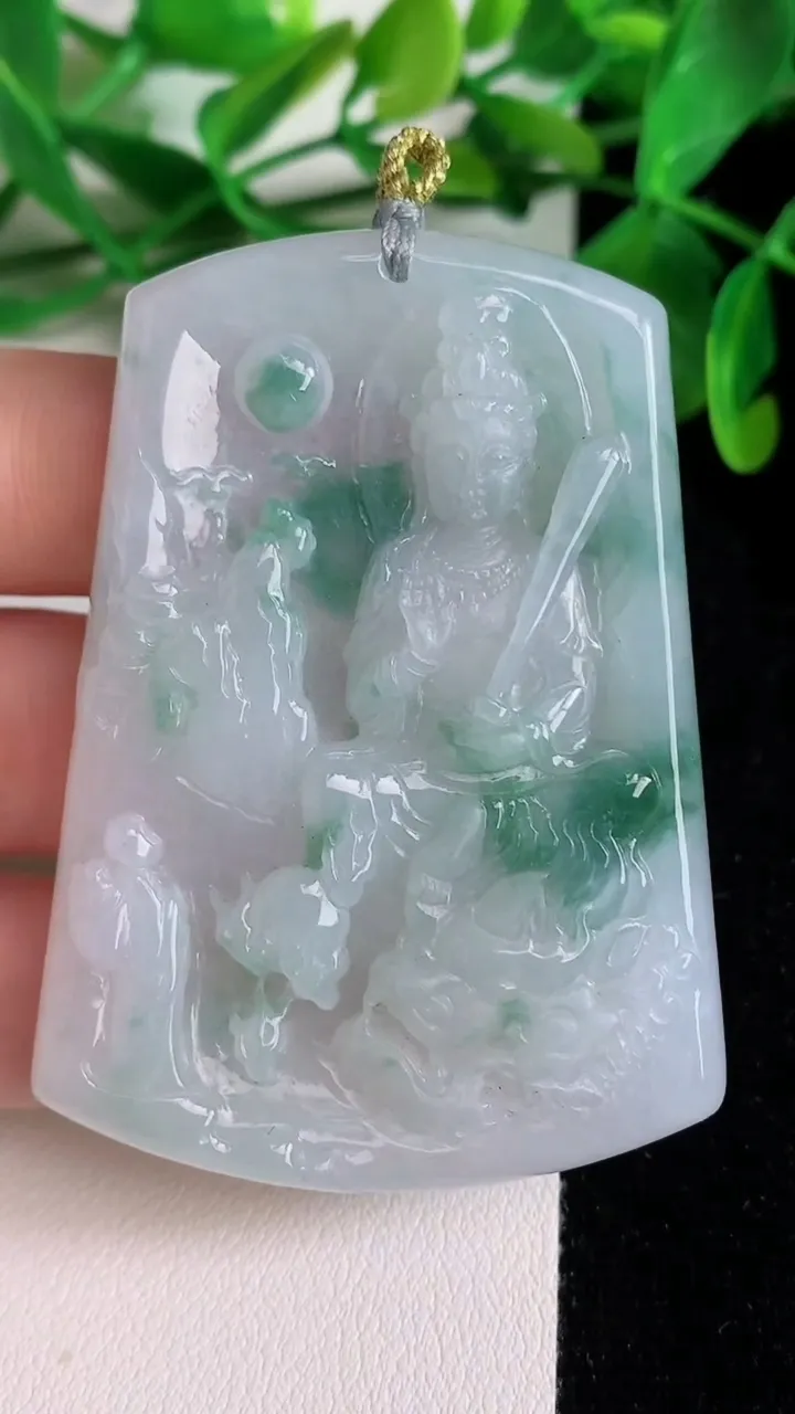 天然A货翡翠飘花文殊菩萨吊坠，尺寸59.2-42.8-6，重量:31.43g
6月22日