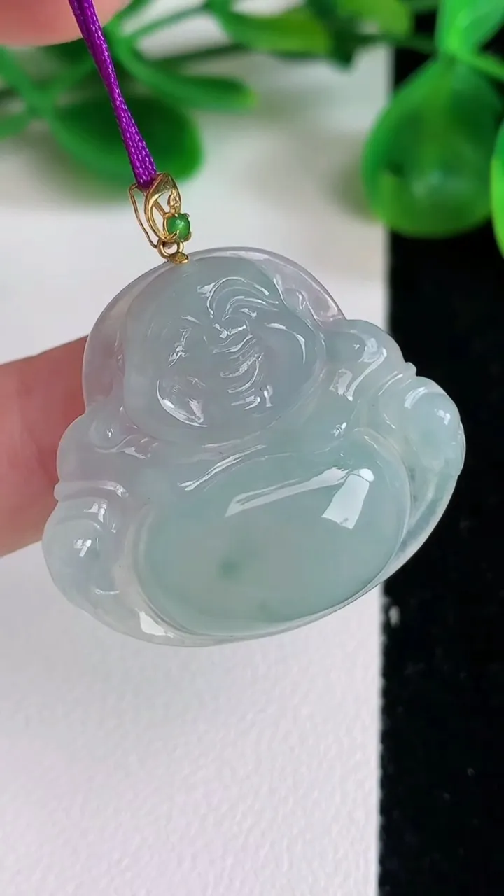 天然A货翡翠18K金飘花佛公吊坠，尺寸27.8-31-5.8，重量:7.46g
6月22日