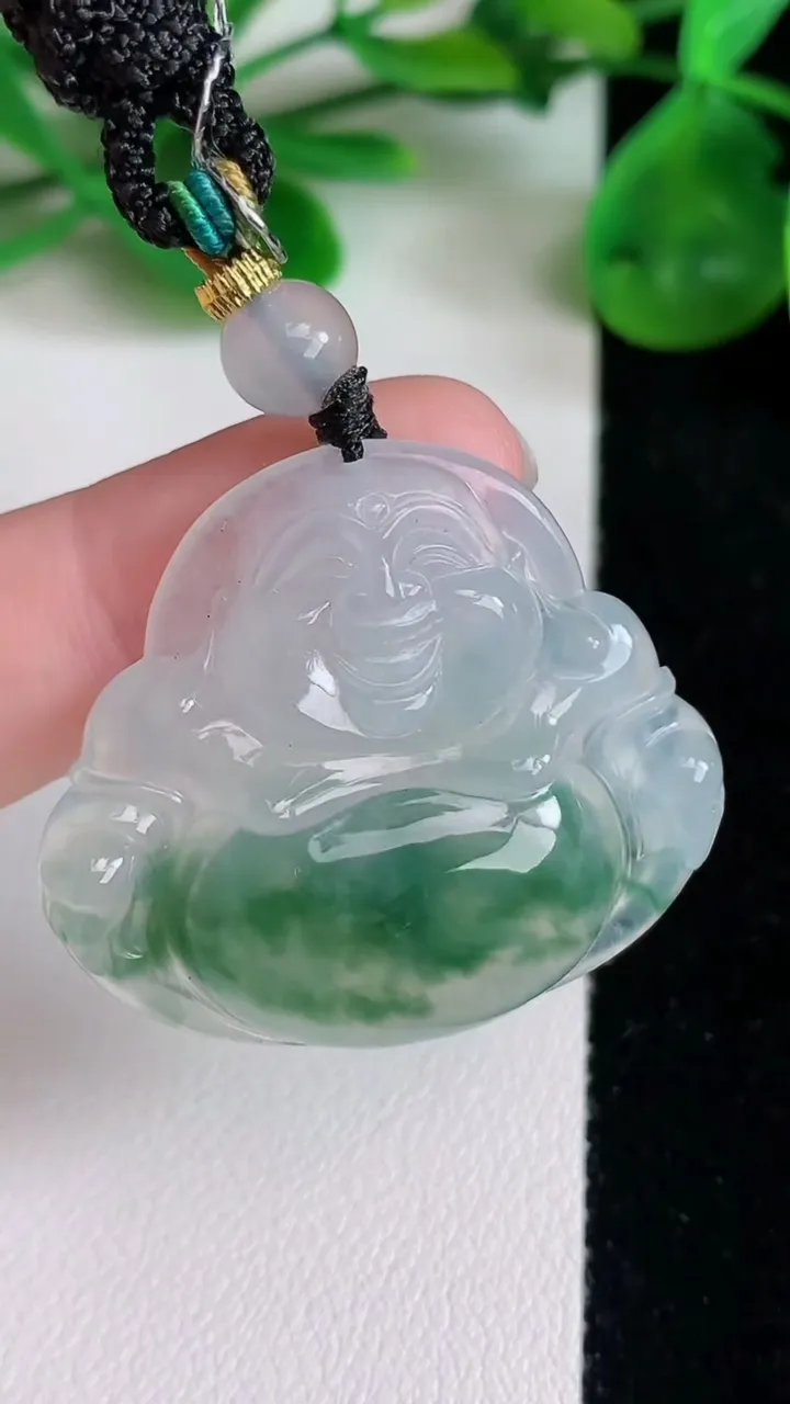 天然A货翡翠佛公吊坠，尺寸32-35.5-6.2，重量:13.15g
6月22日