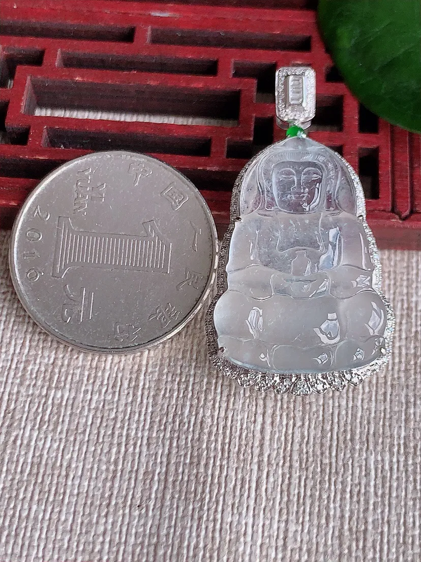 天然A货翡翠18K金伴白月光正装观音吊坠尺寸39.3×21.4×8.4裸石27×19m量5.24g 0621