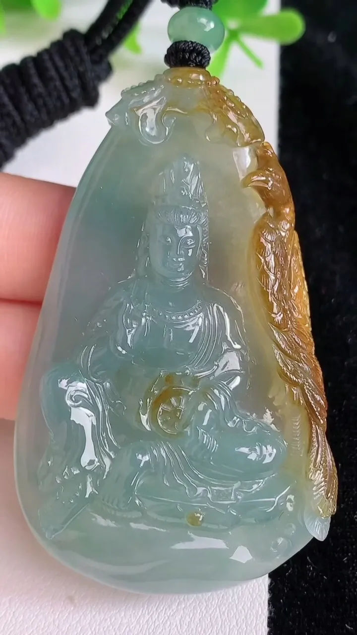 天然A货翡翠种双彩凤凰观音吊坠，尺寸63.2-38.8-8.2，重量:39.21g
6月23日
