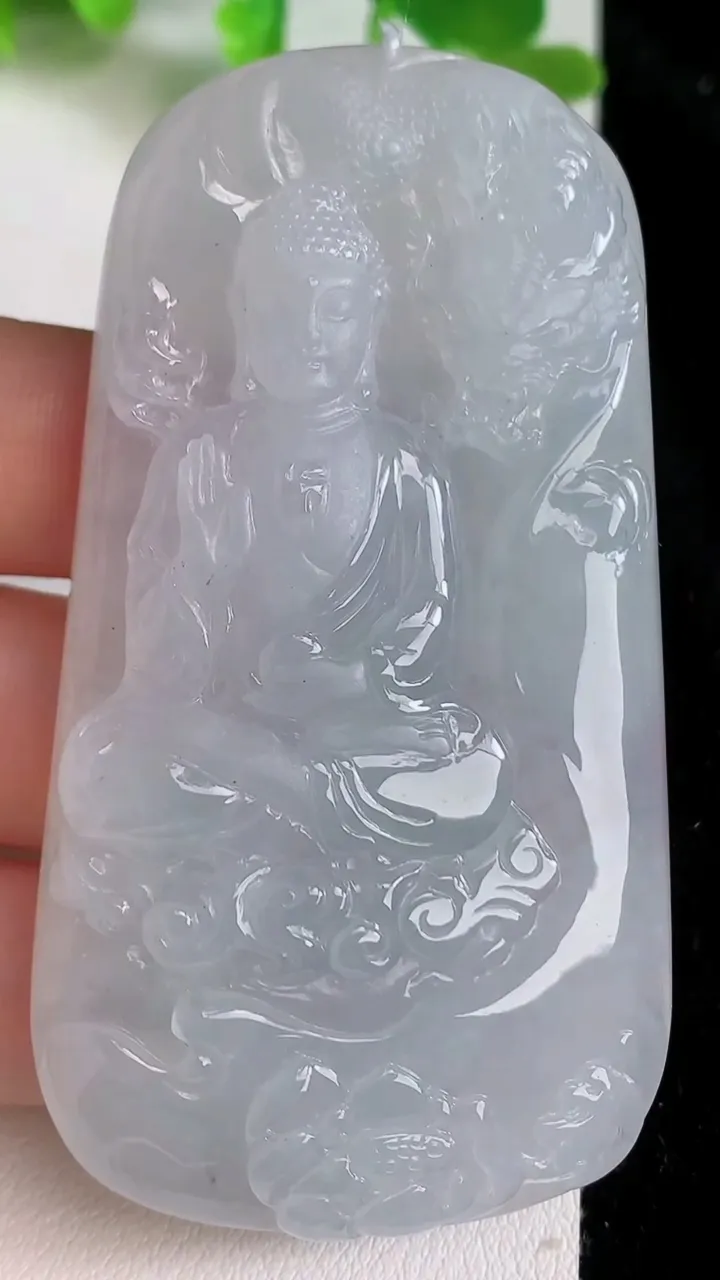天然A货翡翠飘花祥龙阿弥陀佛吊坠，尺寸70-38.6-7.8，重量:46.65g
6月23日