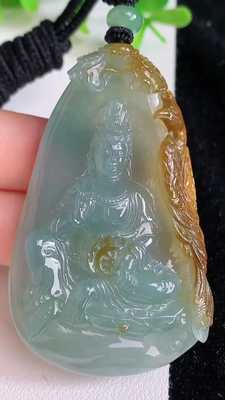 天然A货翡翠种双彩凤凰观音吊坠，尺寸63.2-38.8-8.2，重量:39.21g
6月23日