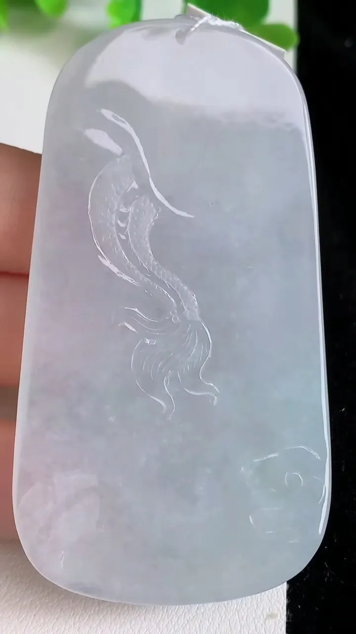天然A货翡翠飘花祥龙阿弥陀佛吊坠，尺寸70-38.6-7.8，重量:46.65g
6月23日