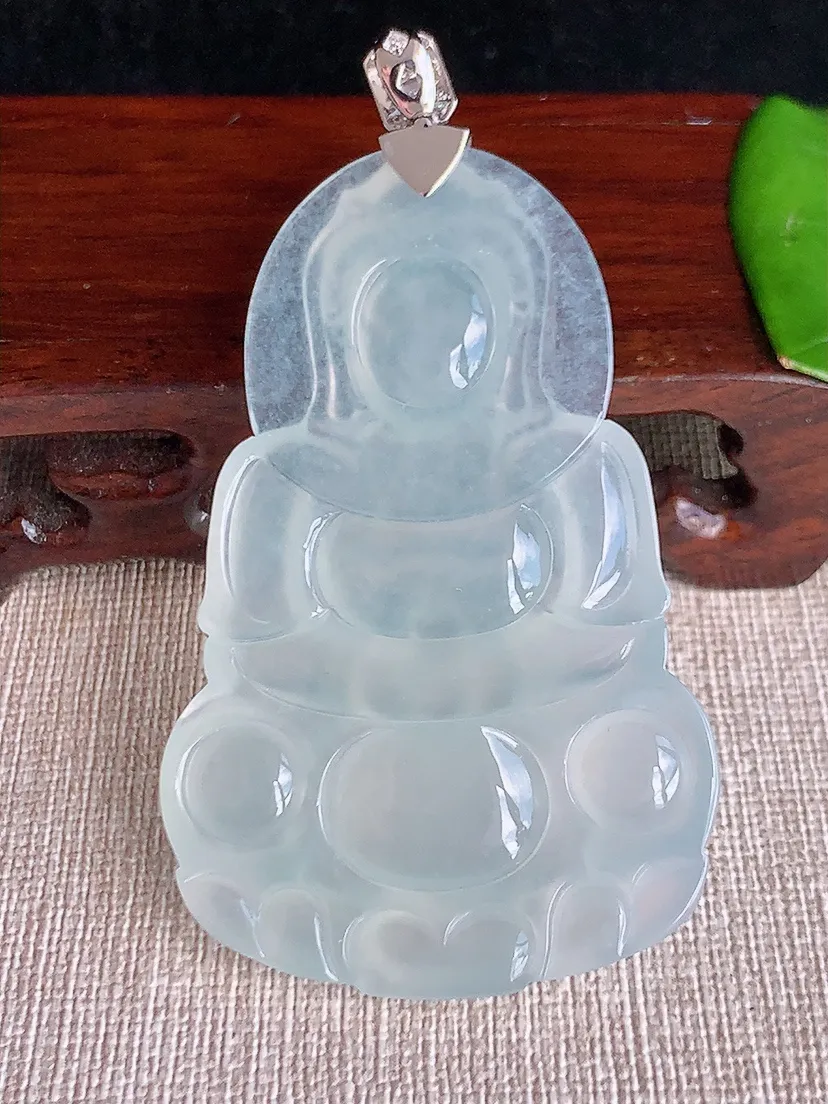 天然A货翡翠18K金伴白月光大正装观音吊坠尺寸73.8×63×40.7×6m量27.72g 0622