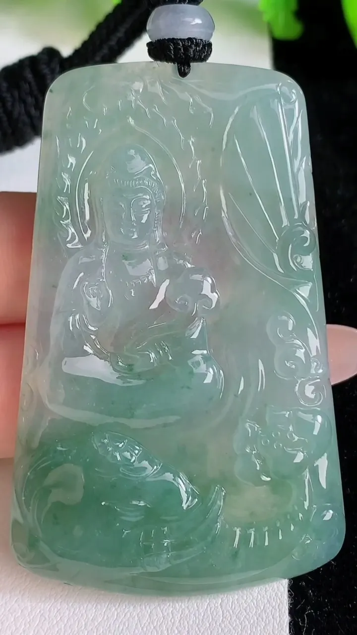 天然A货翡翠普贤菩萨吊坠，尺寸59.5-38-4.7，重量:30.34g
6月24日