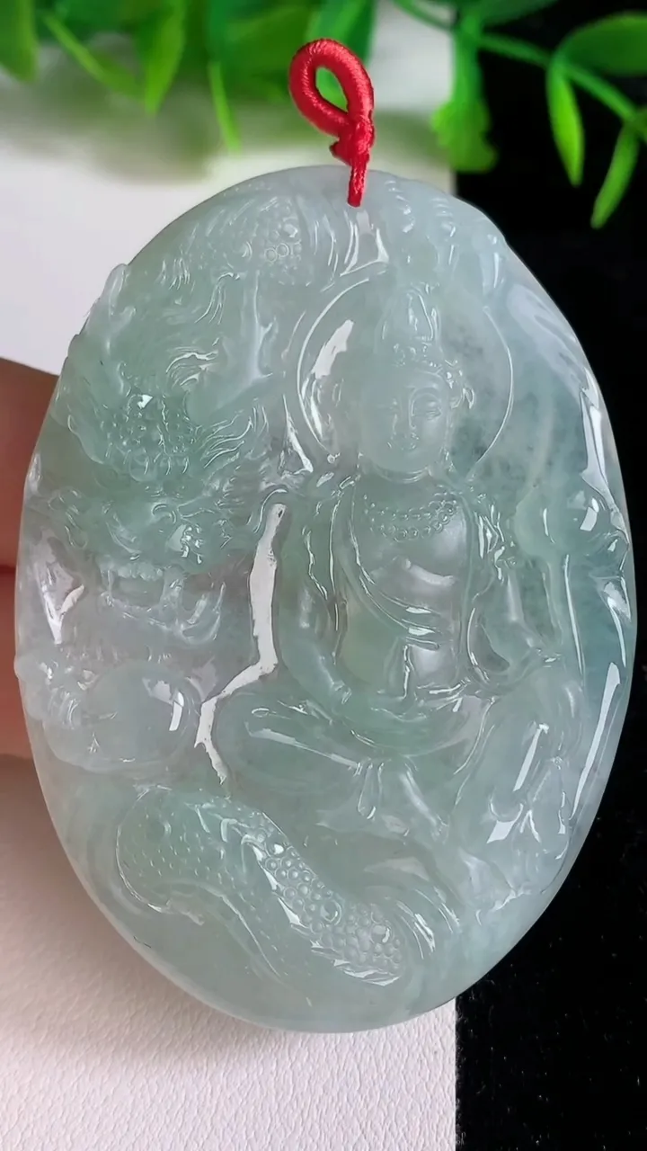 天然A货翡翠祥龙大势至观音菩萨吊坠，尺寸64.7-46.4-5.8，重量:37.21g
6月24日