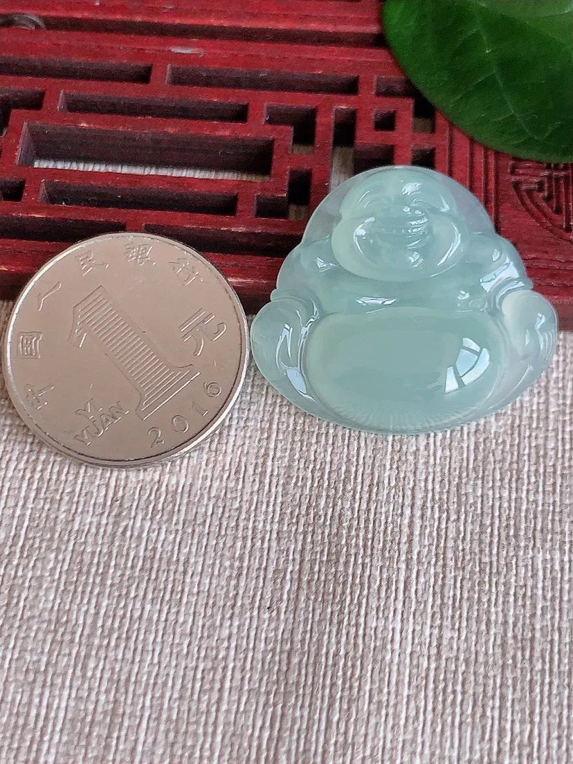 天然A货翡翠晴水佛公吊坠尺寸27.8×31×6.8m量8.86g 0624