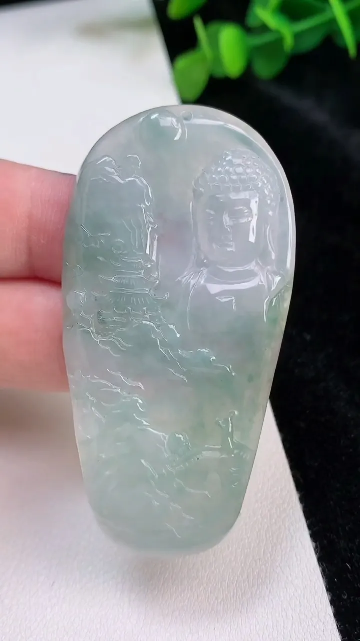 天然A货翡翠山水佛头吊坠，尺寸62.3-32.8-4.8，重:22.65g
6月25日