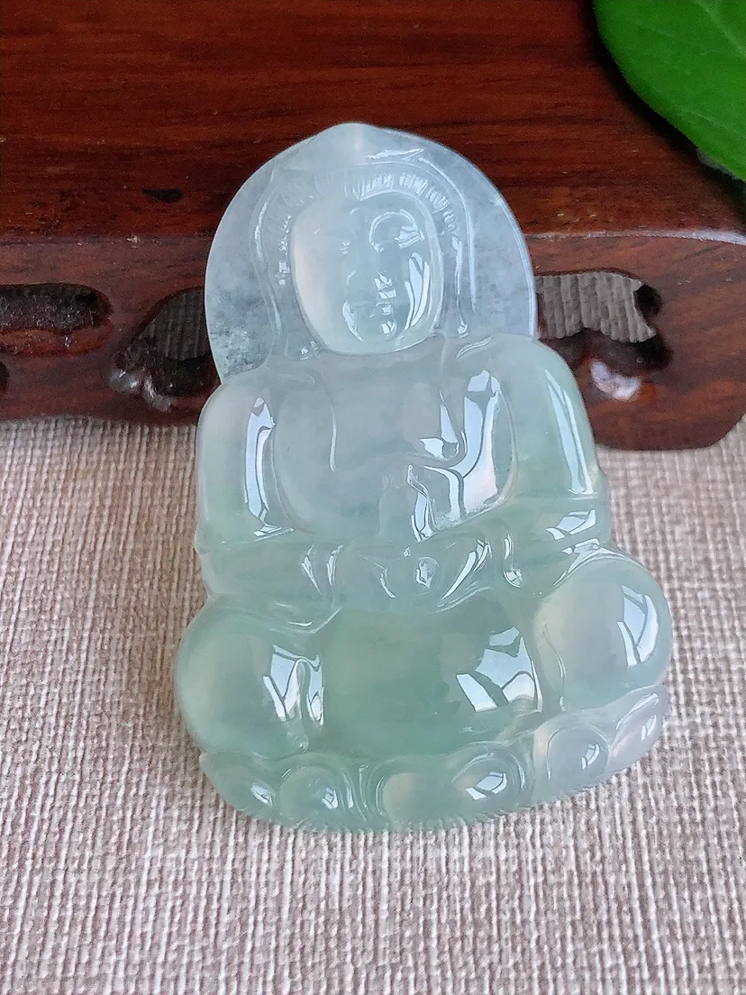 天然A货翡翠晴水正装观音吊坠尺寸52.8×36.6×5.8m量18.89g 0625