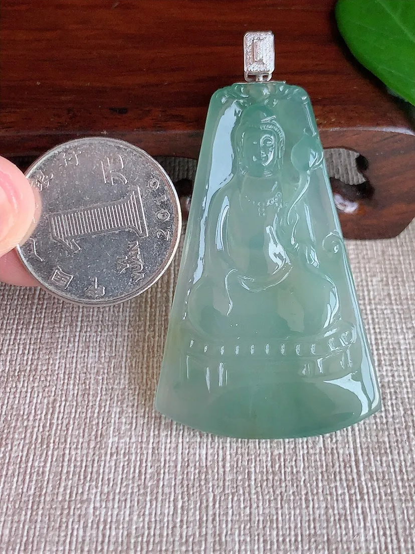 天然A货翡翠18K晴水大势至菩萨吊坠 尺寸61×53×32.3×5.2m量17.40g 0625