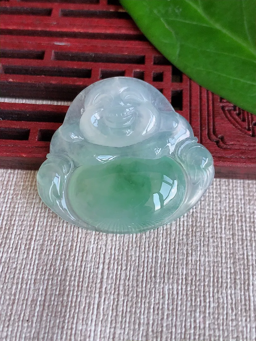 天然A货翡翠飘花佛公吊坠尺寸32.4×36×6.3m量11.06g 0625